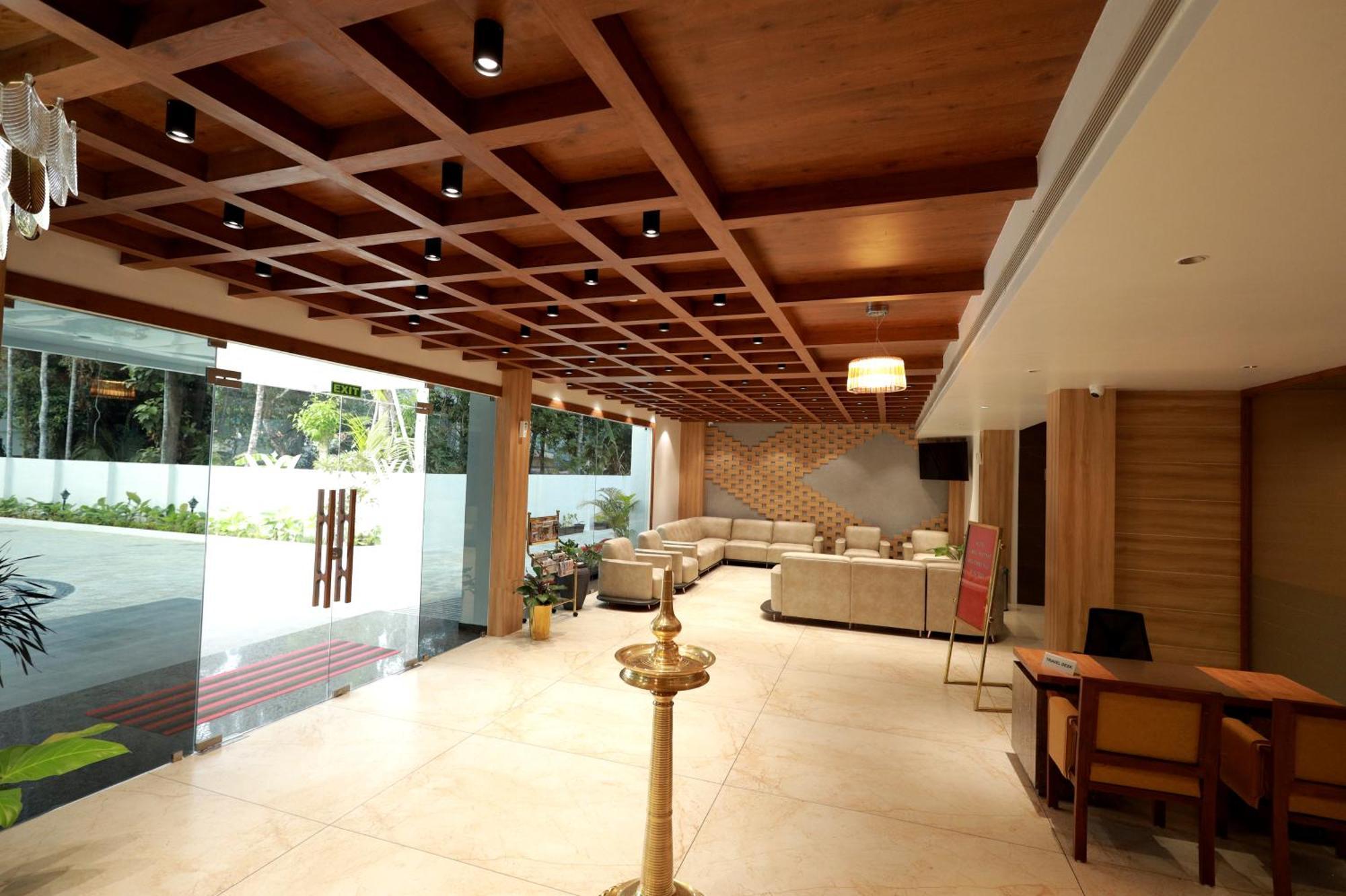 Viraj Retreat Hotel Mundrothuruth Exterior photo